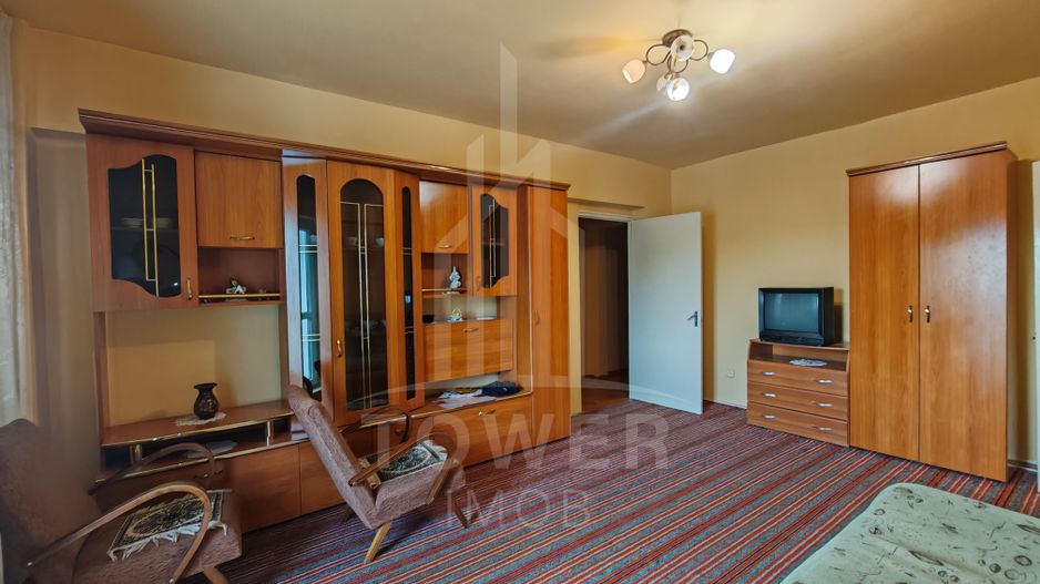 Apartament spațios cu 4 camere și 3 balcoane – zonă Centrală, lângă Gara Sibiu - Poză 3