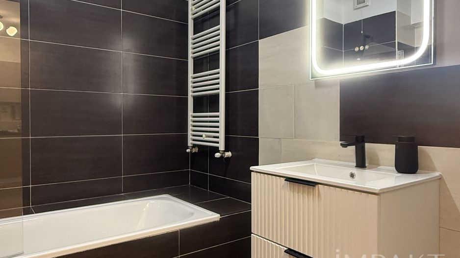 Apartament cu 2 camere langa Iulius Mall Gheorgheni cu view spre lac - Poză 8