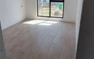 Casa..Vila cu 5 camere de vanzare.......Nord Bragadiru..... - Poză 28