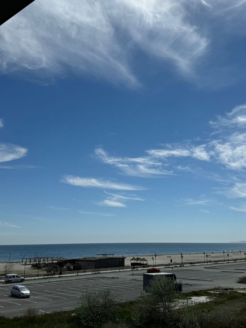 Apartament de vanzare 2 camere- vedere la mare - Poză 2