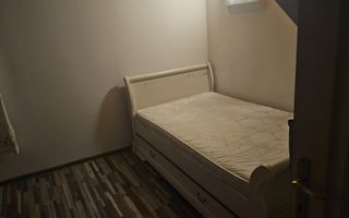 Inchiriez casa in Sanpetru - Poză 11