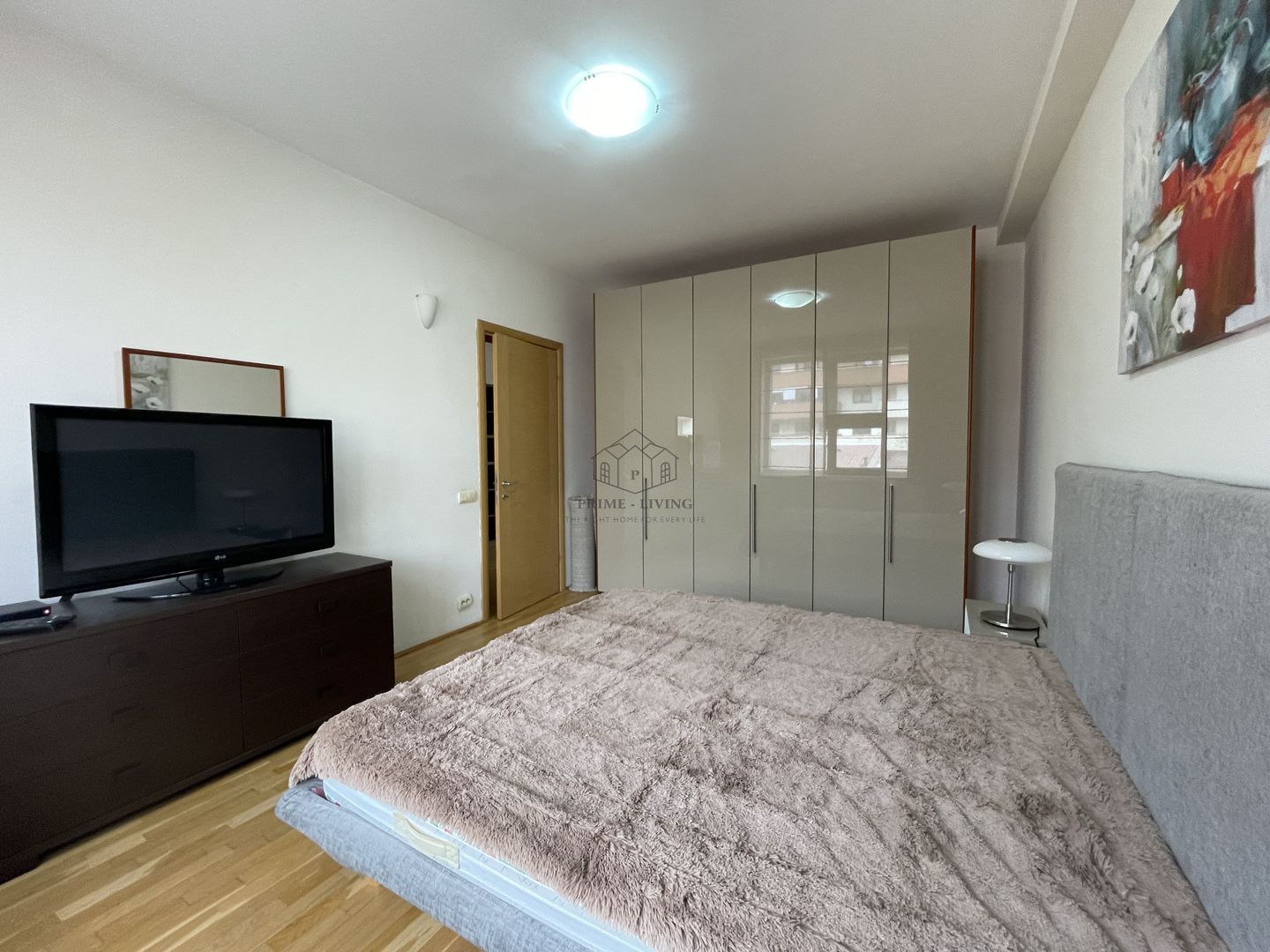 PENTHOUSE SUPERB CU 4 CAMERE LA INCHIRIERE LANGA PARCUL HERATSRAU - Poză 3