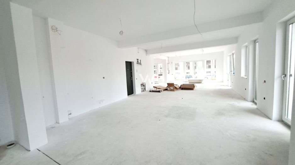 Spatiu comercial la strada, Showroom, Magazine - Sibiu - Poză 4