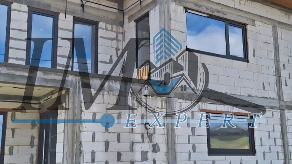 Casă modernă de vânzare , Garaj, Ighiu (10 km de Alba Iulia) - Poză 1