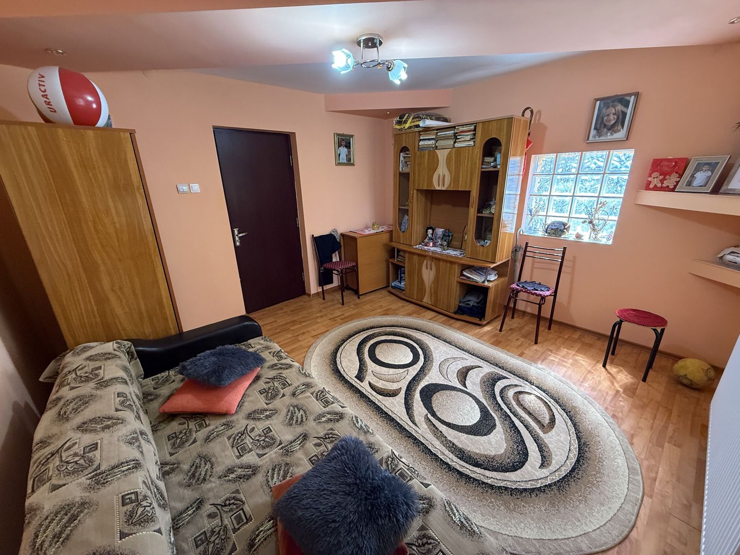 Vila construită in 2010 - P+1+pod - S=236 mp și curte 238 mp Campina! - Poză 12