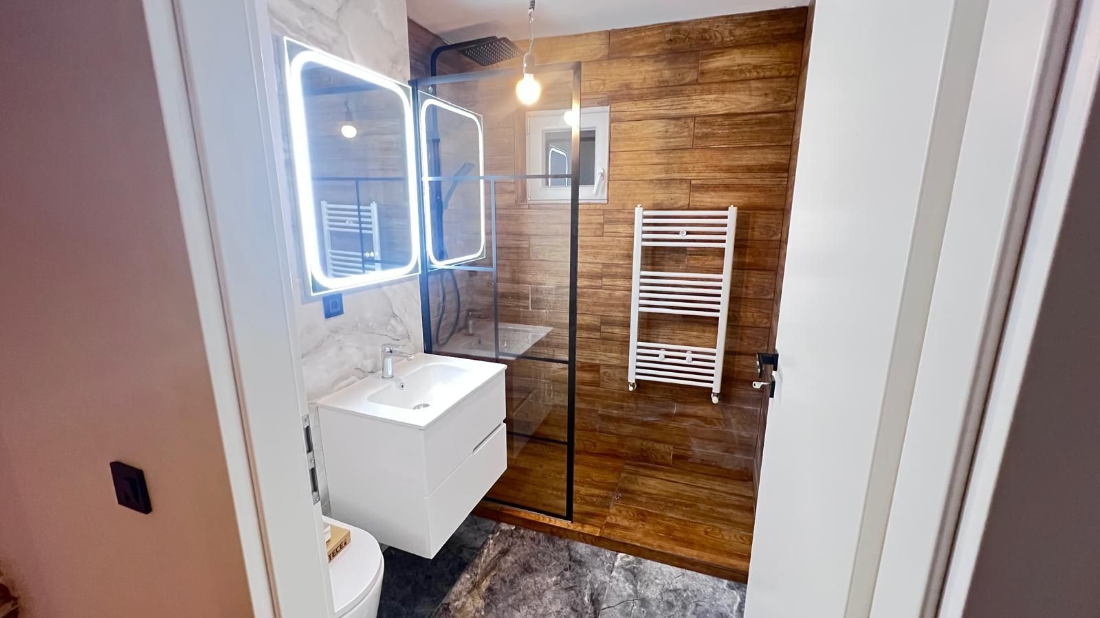 Apartament cu 3 camere de vanzare | Cartierul Manastur | Semidecomandat | - Poză 8