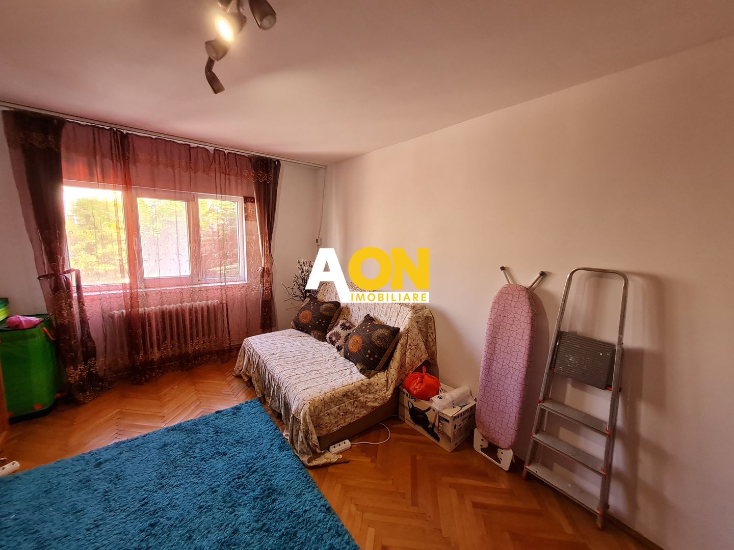 Apartament 3 Camere, Decomandat 67 mp, Etaj 3, Zona Tolstoi - Poză 2