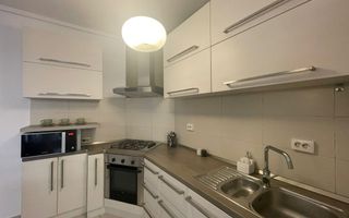 Apartament la casa cu 3 camere de inchiriat - Poză 6