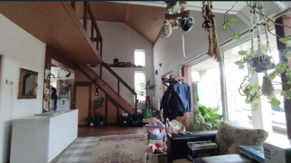 2 case in Vetis pe 30 ari - Poză 3