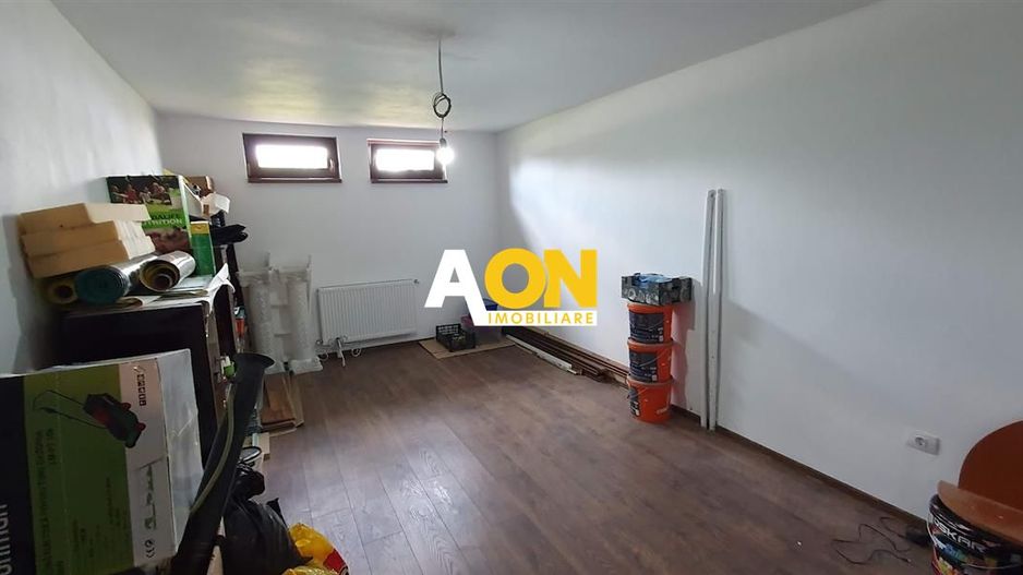 Casa parter+demisol, 1200 mp teren, pretabila pt 2 familii, Sard - Poză 19