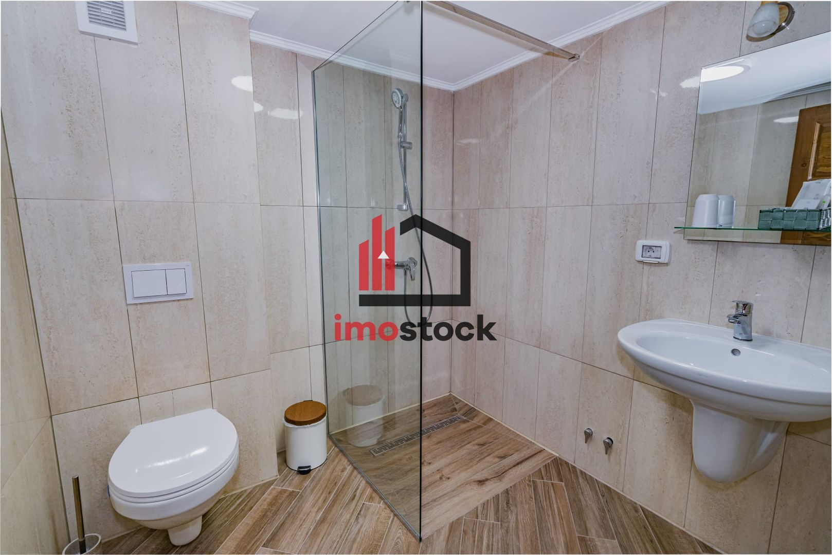 Business la cheie - Proprietate tip pensiune cu rating 9,8/10 Booking - Poză 9