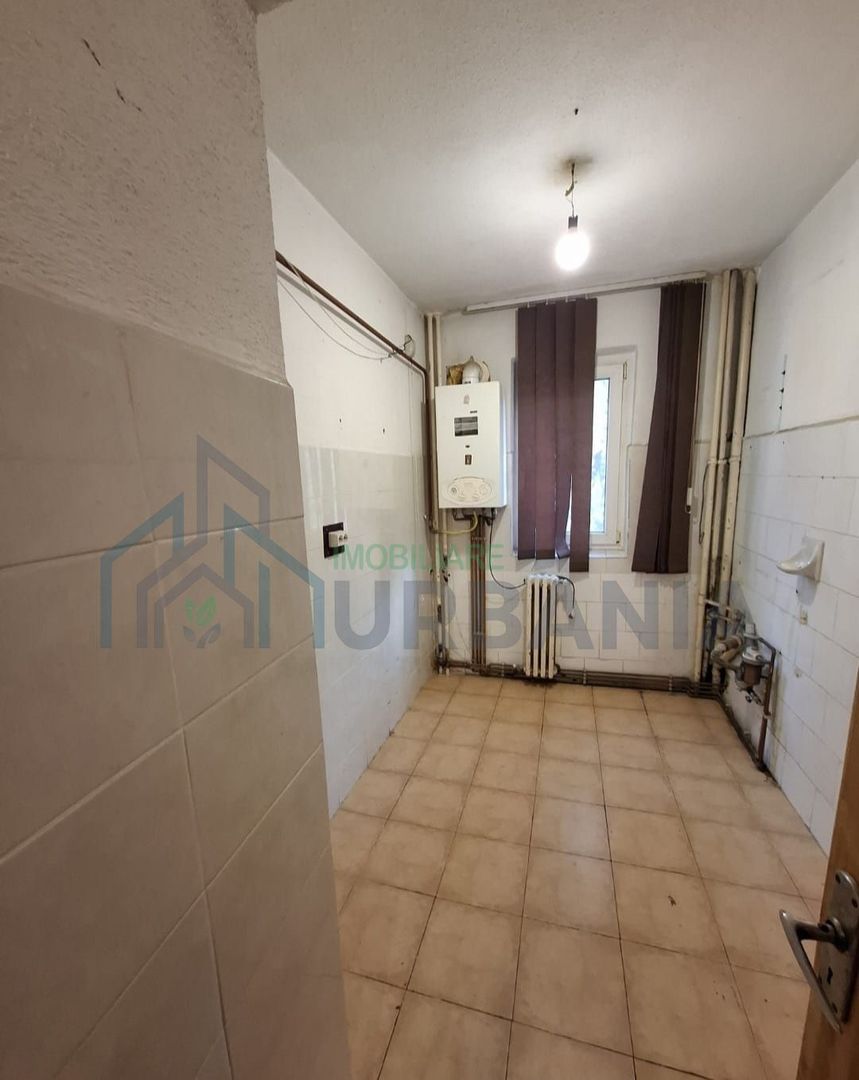 Apartament cu 3 camere Sd Alexandru etajul 1/4 - Poză 2