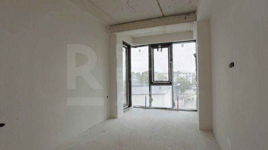Vânzare apartament 71 mp, strada Burebista, Ialoveni - Poză 12
