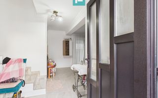 Casă cu 3 camere, P+1–Giarmata - Poză 8