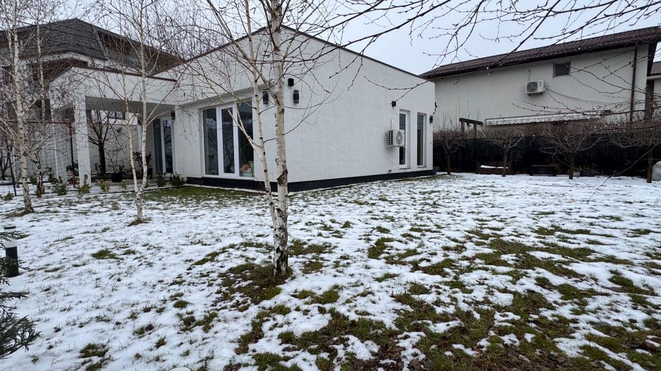 PRIMA CHIRIE, Casa pe parter, 3 camere, 70m2, 23 AUGUST - Poză 11