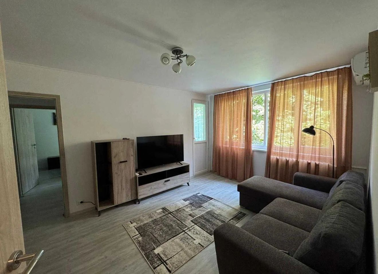 AP. 2 CAMERE OBOR- BLOC REABILITAT, BUCATARIE INCHISA, MOBILAT MODERN - Poză 1