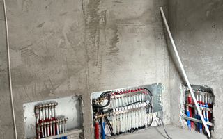 VILĂ superba – STIL MEDITERANEAN CU PRIVELIȘTE LA LAC - Poză 17