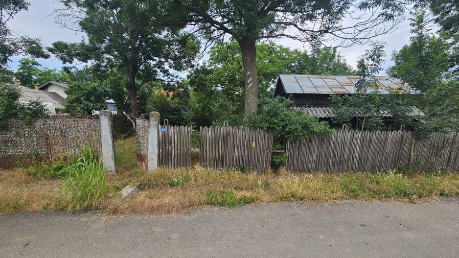 Teren pentru casa Izvoru, gaze, apă, canal, curent, central - Poză 2