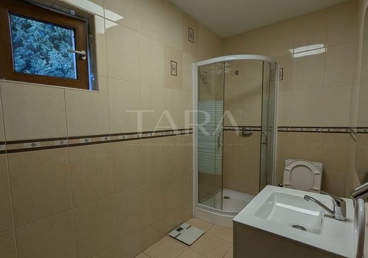 Apartament 4 camere, Cluj-Napoca, etaj 2, decomandat, 3 balcoane. - Poză 8