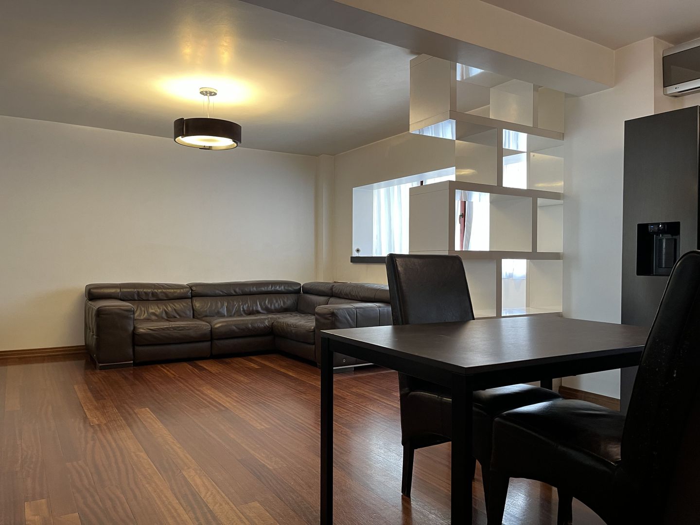 2 cam. | 1 baie | 66 mp |  loc de parcare | Zona Centrala - Poză 3