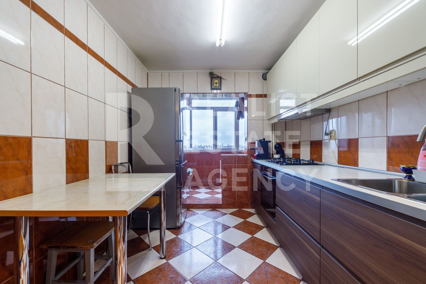 Vânzare, apartament, 3 camere, zona Uverturii - Poză 5