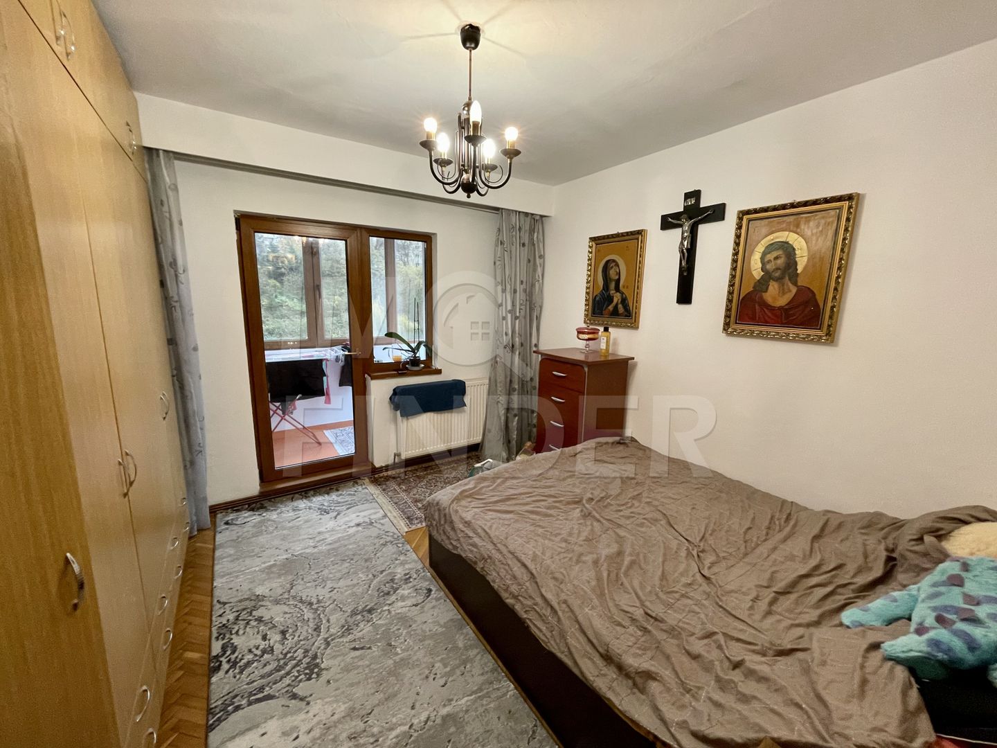 Vanzare apartament 3 camere, decomandat, Plopilor - Poză 2