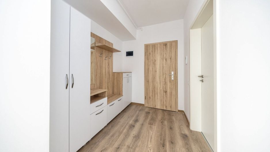 Studio 58 mp utili | 2 balcoane | Loc de parcare inclus | Zonă Coresi - Poză 7