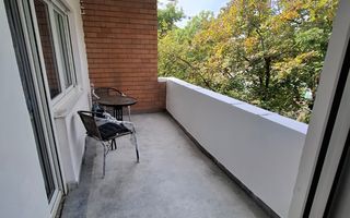 Medicina, etaj 3, CENTRALA, renovat recent - Poză 9