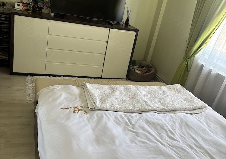 BRASADAS vinde ap 2 cam etaj 4/4 in Carpati 2. - Poză 5