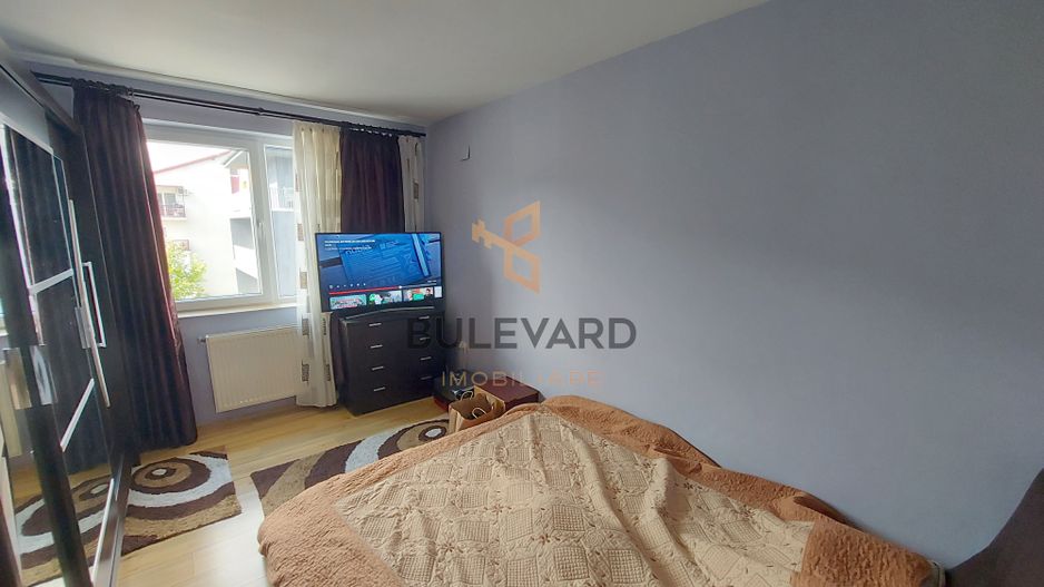 Apartament cu 3 camere 73.5 mp,  zona strazii Florilor! - Poză 6