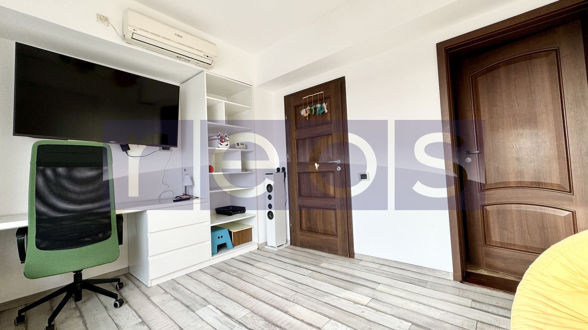 PRIMA INCHIRIERE | VEDERE PANORAMICA | PARCARE SUBTERANA | TOAMNEI - Poză 8