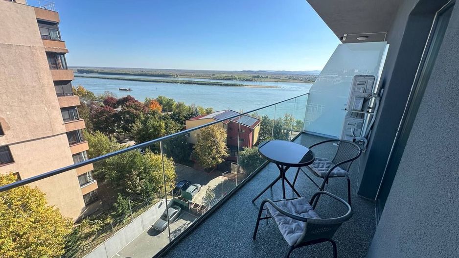 Inchiriez apartament 3 camere Faleză Dunării - Poză 12