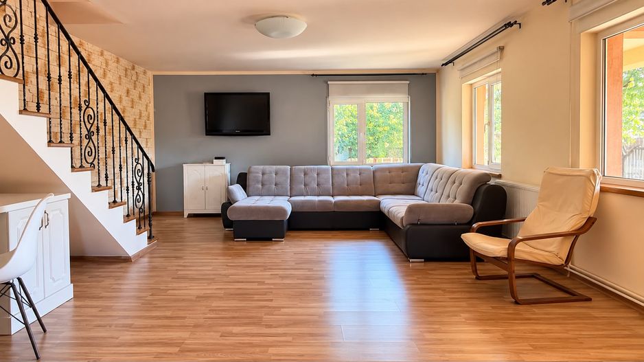 Casă de vânzare | 5 camere P+1 | Teren 553 mp | 2 terase | Clinceni - Poză 1