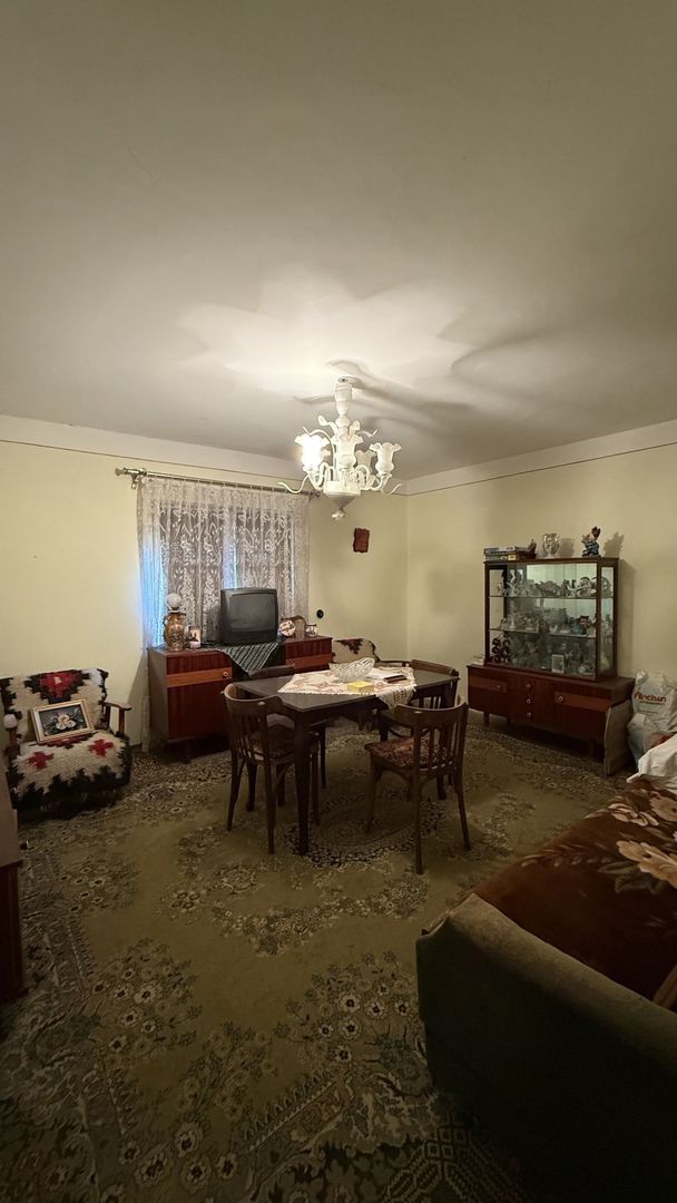 Baneasa - Salcia /Teleorman, casa caramida 100 mp utili, teren 736 mp - Poză 5