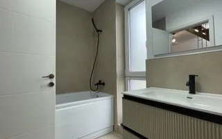 Casa tip duplex de închiriat, zona Oasului - Poză 11