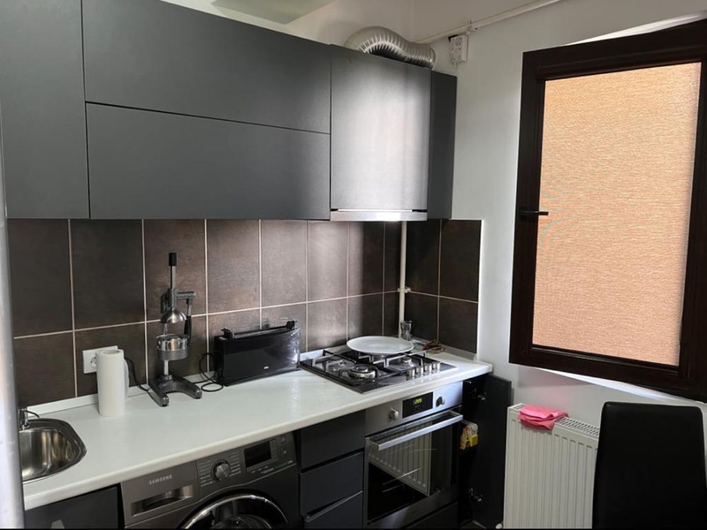 Vanzare Apartament 3 Camere la 1 Minut de Mall Vitan - Poză 1