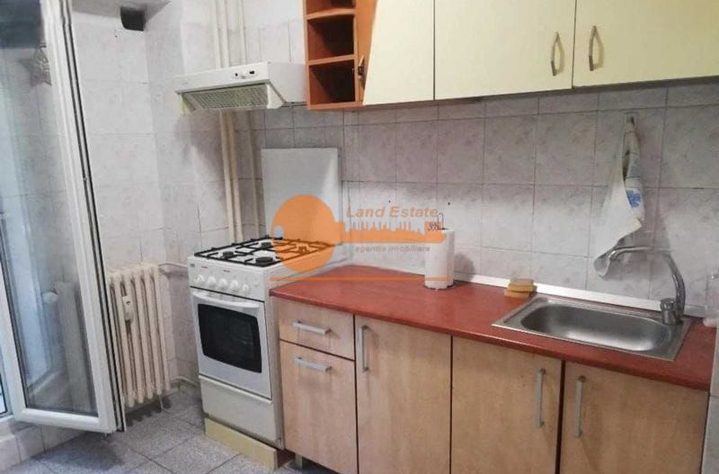 Garsoniera in zona Decebal (Bloc Reabilitat-7 minute Mentrou Piata Muncii) - Poză 3