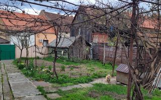 Cisnadie I Central I Casa de renovat I 500 mp teren - Poză 22