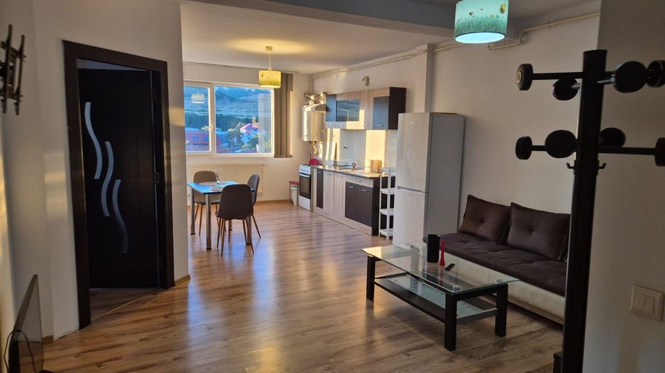 Apartament 2 camere mobilat si utilat, 58 mp , parcare, str Somesului - Poză 1
