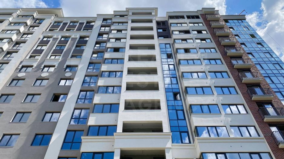 Chirie, apartament, 3 camere, strada Vasile Lupu, Buiucani - Poză 1