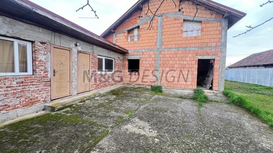 casa la rosu P+M 129 mp ULIUC - Poză 4