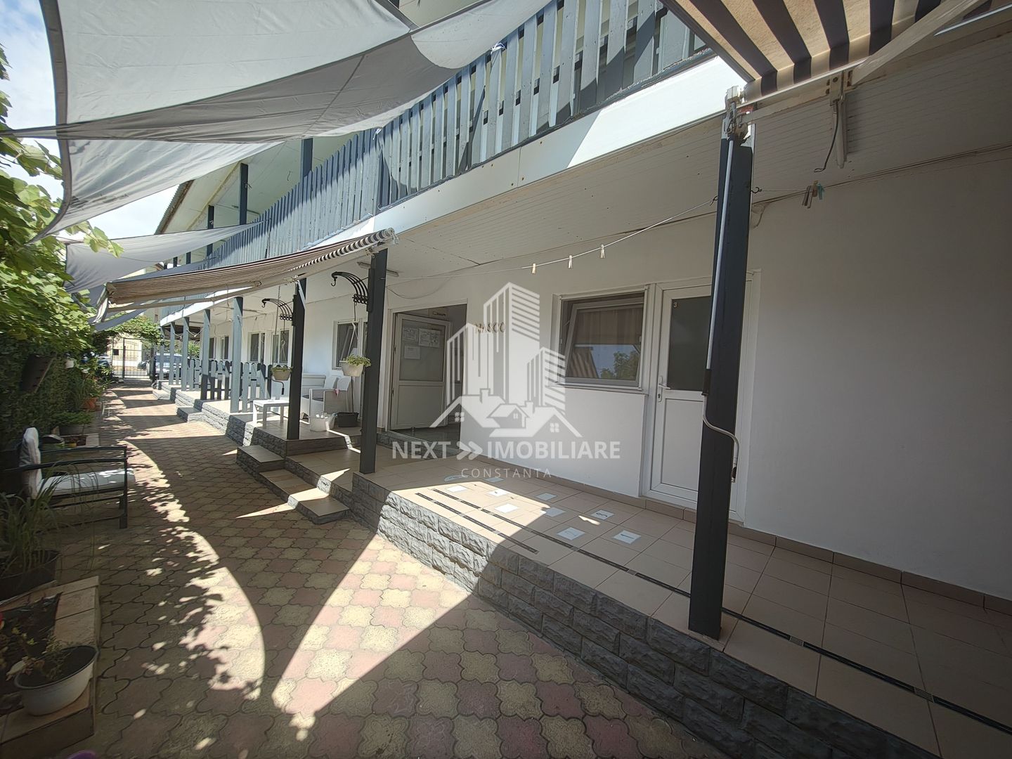 Casa de vacanta Costinesti 17 camere + un aprtament 2 camere - Poză 3