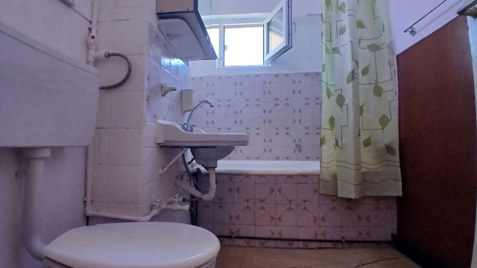 Decomandat! Vânzare apartament cu 3 in Targoviste- m11! - Poză 12