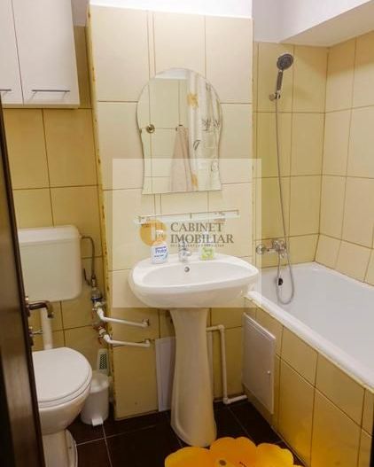 3 Camere - 70MP | Etaj 2/10 | Reabilitat | 1978 | M Gorjului la 5 min - Poză 9