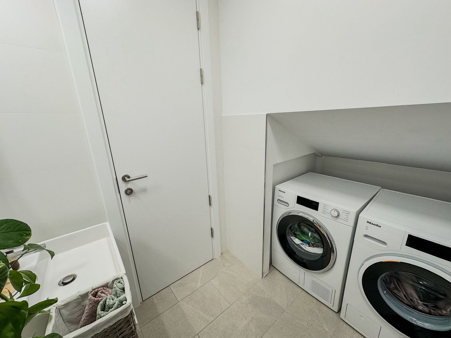 Vilă Modernă 5 Camere de Vanzare | Zenville Pipera - Poză 18