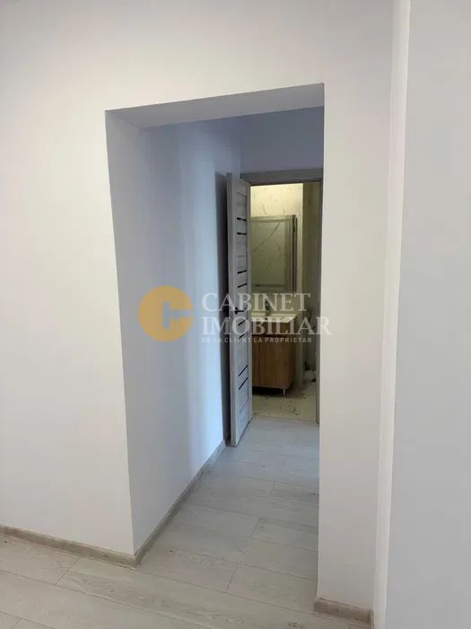 2 Camere Decomandat- Renovat-Etaj intermediar-Dacia/Bicaz - Poză 6
