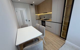 Vânzare, apartament cu 2 camere 50 mp, str. Ialoveni Telecentru - Poză 3
