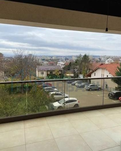 Apartament la 2 minute de Podul de Fier - Poză 2
