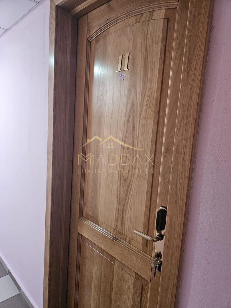 Pensiune 10 camere cu restaurant // teren 900 mp // Moieciu de Jos - Poză 44