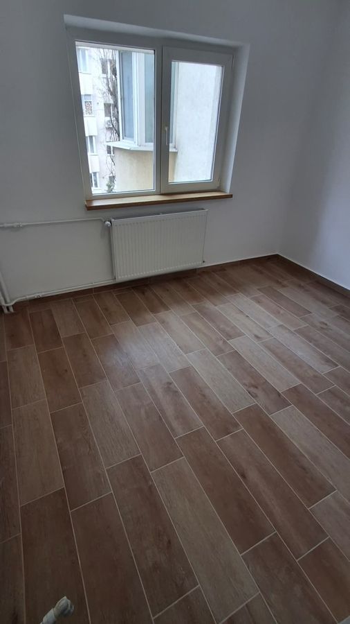 APARTAMENT RENOVAT SPATIOS  METROU ZONA NERVA TRAIAN - Poză 13
